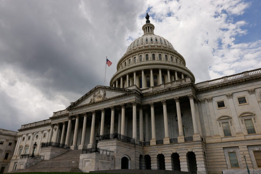 US National Debt Surpasses $40 Trillion as Interest Costs Put Growing Pressure on Economy
